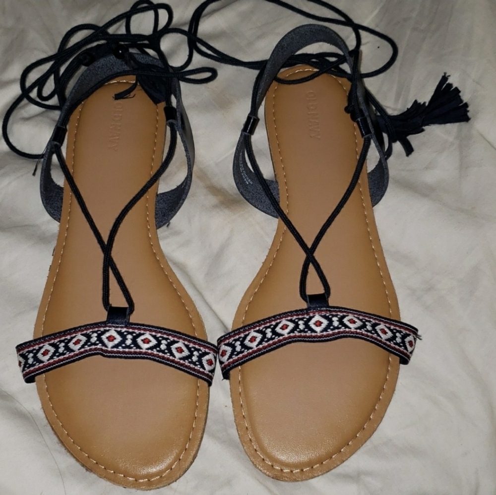 Old Navy Gladiator Wrap Ankle Embroidered Bohemian Style Sandals